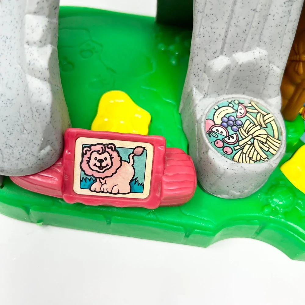Fisher-Price woks fisher